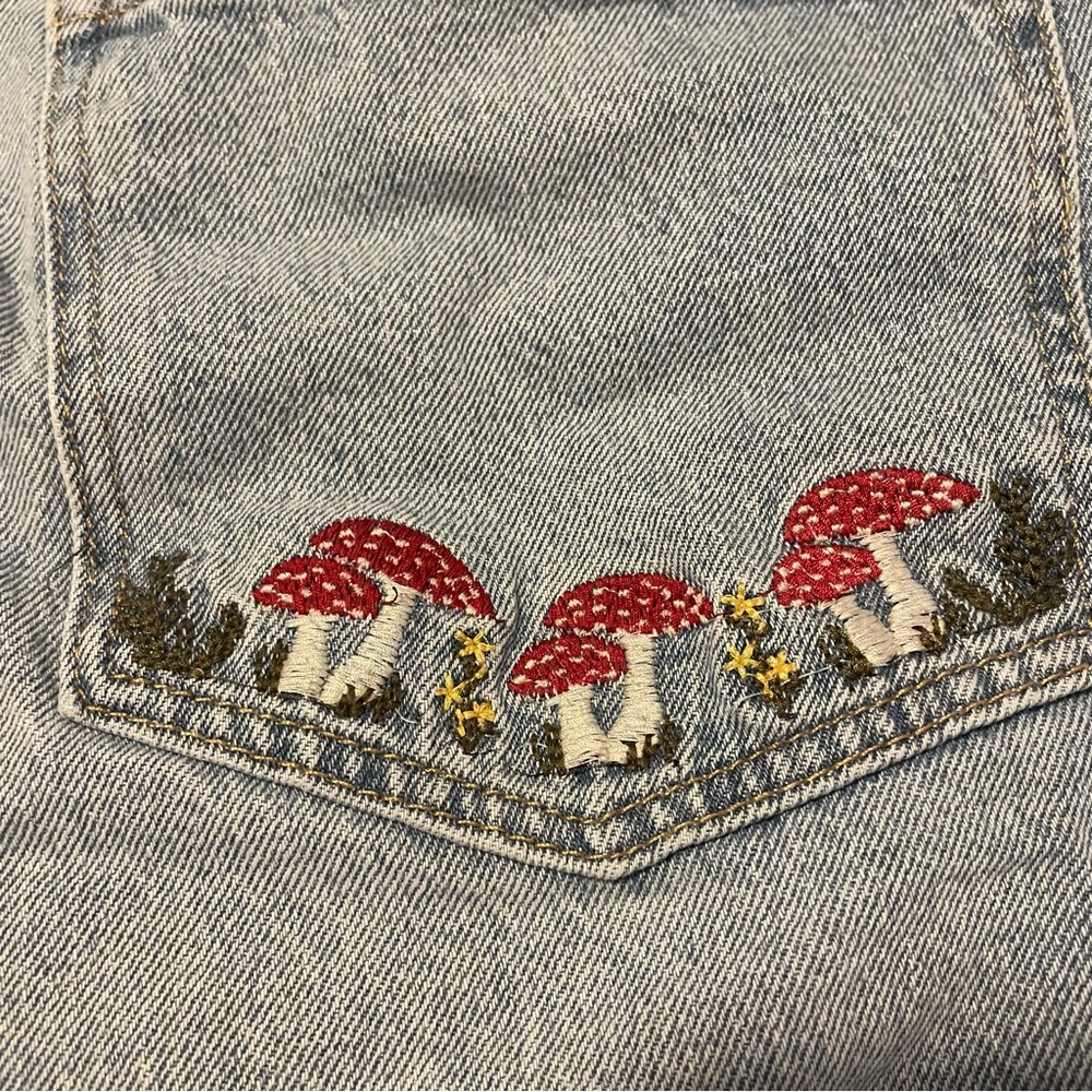 Forever 21 Jean shorts with mushroom - Picture 5 of 7